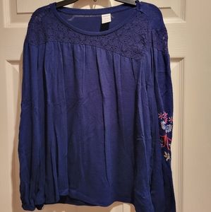 Blue long sleeve blouse